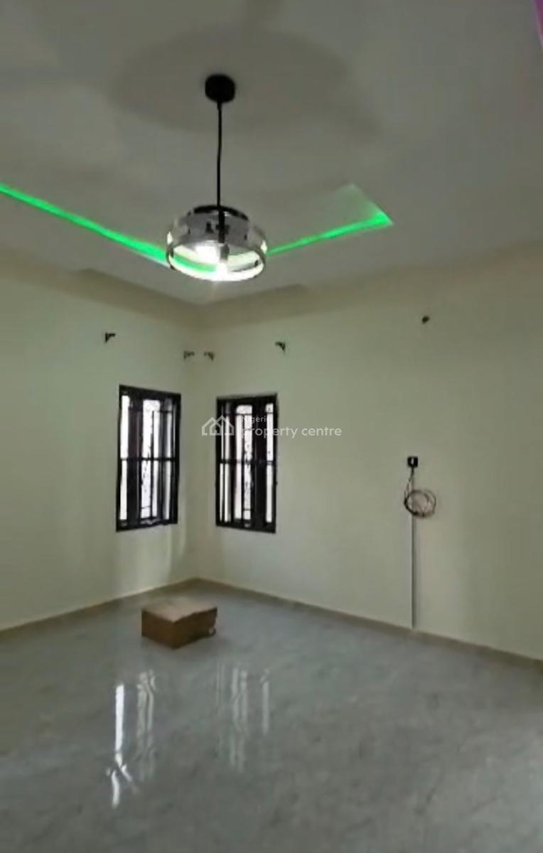 Standard Spacious 2 Bedroom Apartment with Guest Toilet, Apo Primary/wumba District, Apo, Abuja, Flat / Apartment for Rent