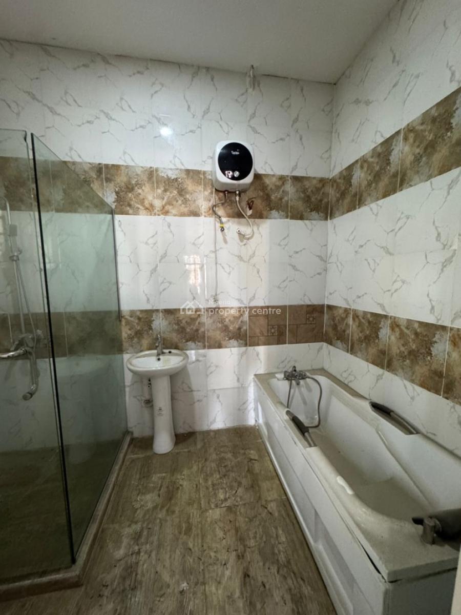 Master Bedroom with Standard Fitted Open Plan Kitchen, Orchid, Lekki, Lagos, Flat / Apartment for Rent