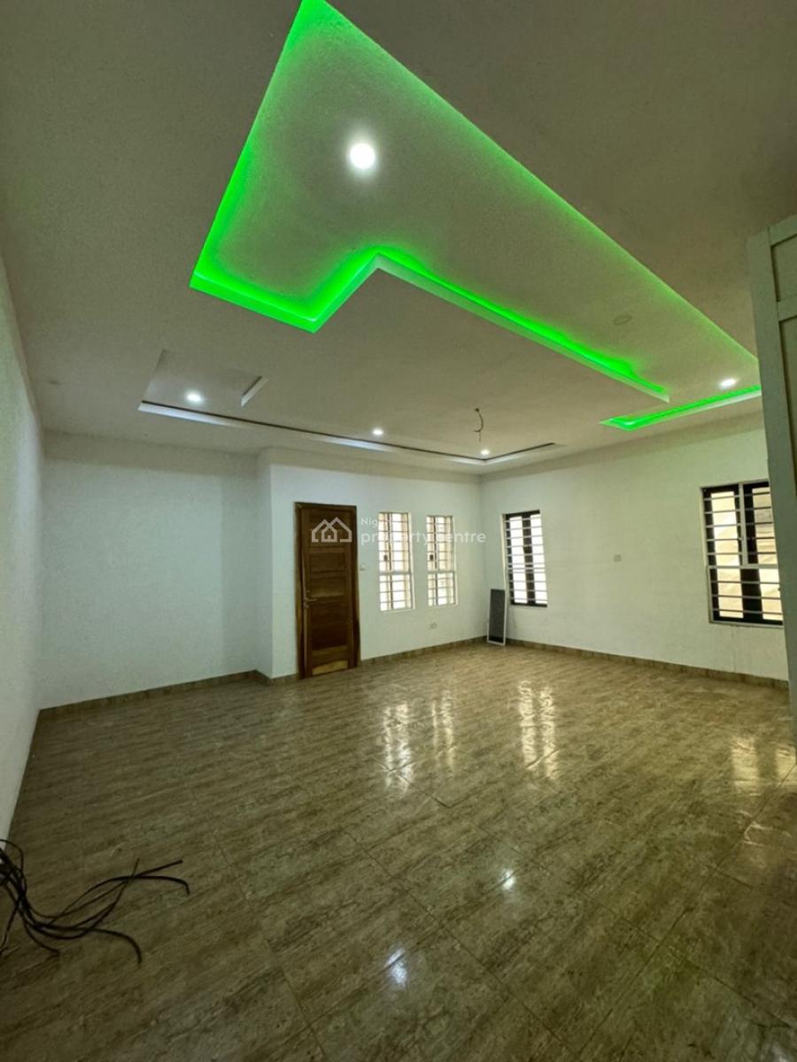 Master Bedroom with Standard Fitted Open Plan Kitchen, Orchid, Lekki, Lagos, Flat / Apartment for Rent
