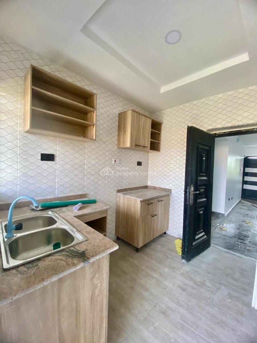 Spacious and Luxurious 3 Bedroom Apartment (4 in a Compound), Via Thera Annex Sangotedo, Ogombo, Ajah, Lagos, Flat / Apartment for Rent