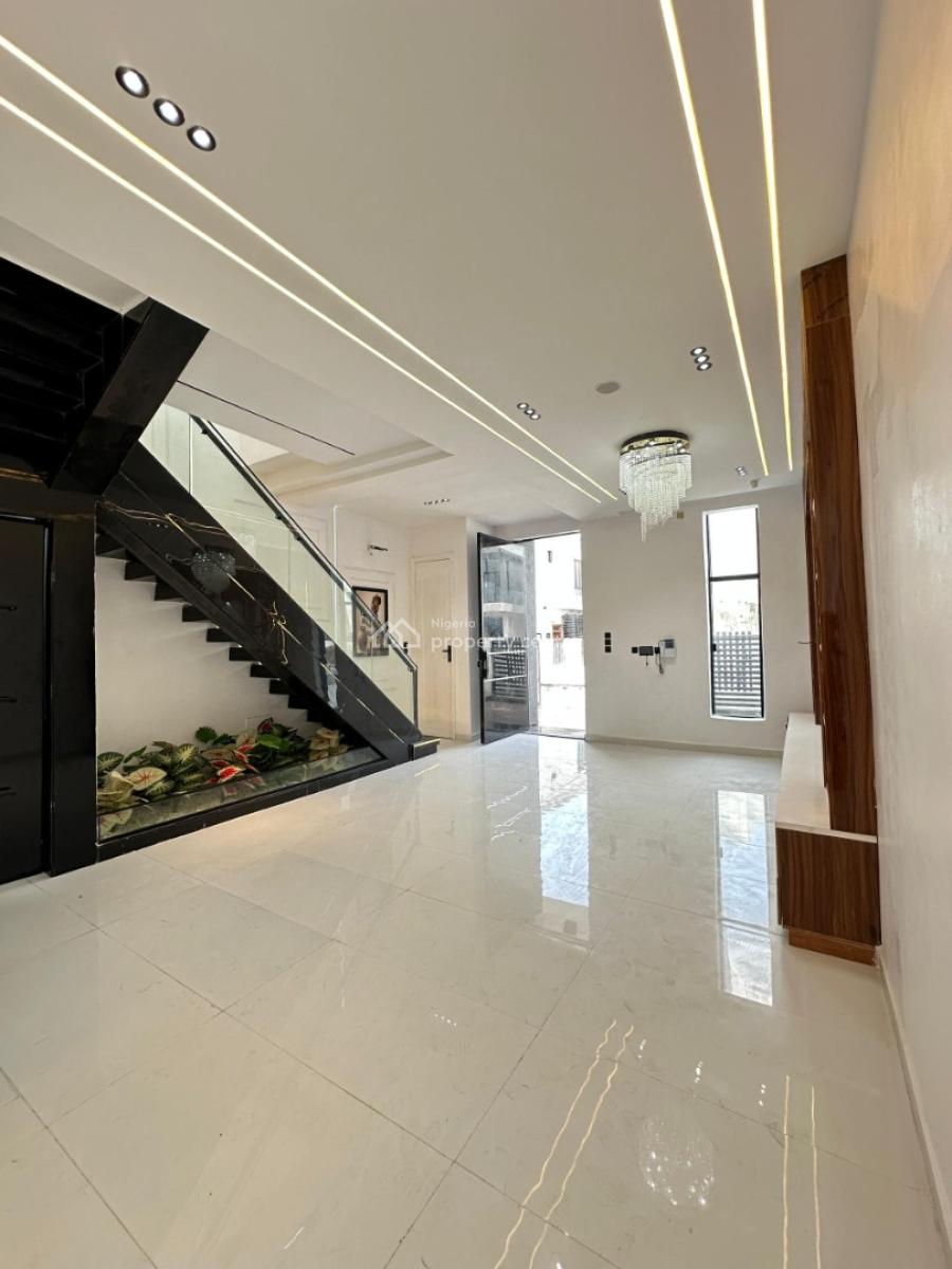 Exquisite Spacious Luxury 5 Bedroom Fully Detached Duplex, Lekki, Lagos, Detached Duplex for Sale