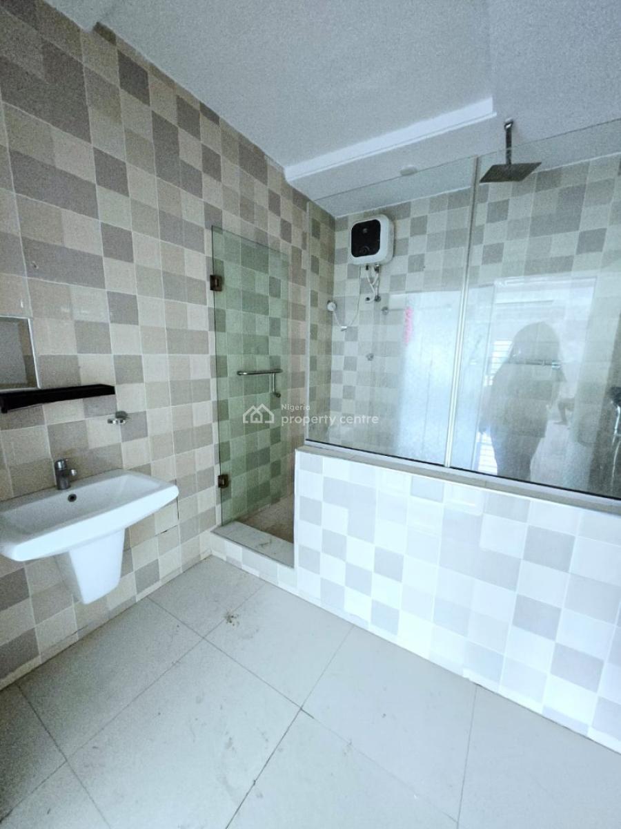 Well Maintained 5 Bedroom Detached House, Lekki Phase 1, Lekki, Lagos, Detached Duplex for Rent
