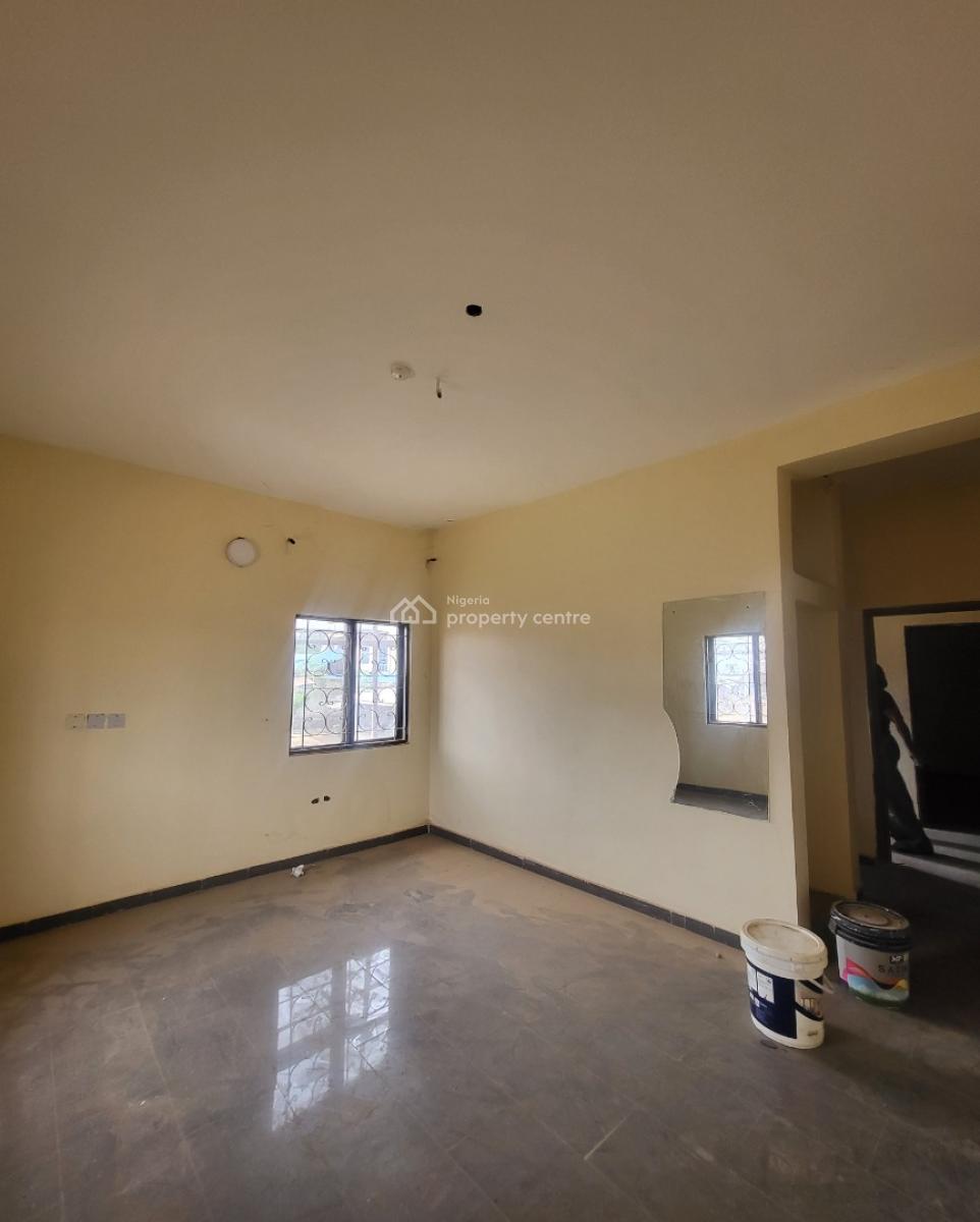 Luxurious Massive 1 Bedroom Flat, By Old Secteriate, Garki, Abuja, Flat / Apartment for Rent