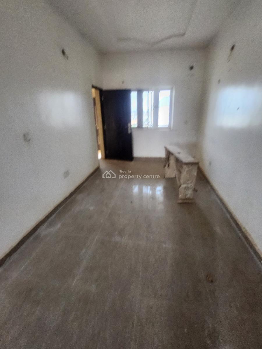 Nice Spacious 2 Bedroom Flat, Tarred Rd, Wuye Main(tarred Rd), Wuye, Abuja, Flat / Apartment for Rent