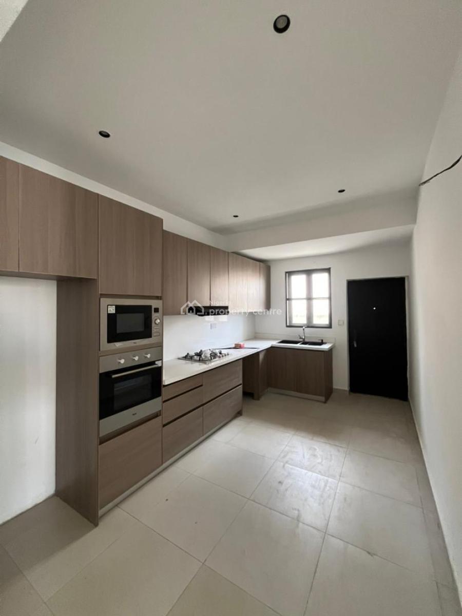 2 Bedroom Apartments, Lekki Phase 1, Lekki, Lagos, Flat / Apartment for Sale