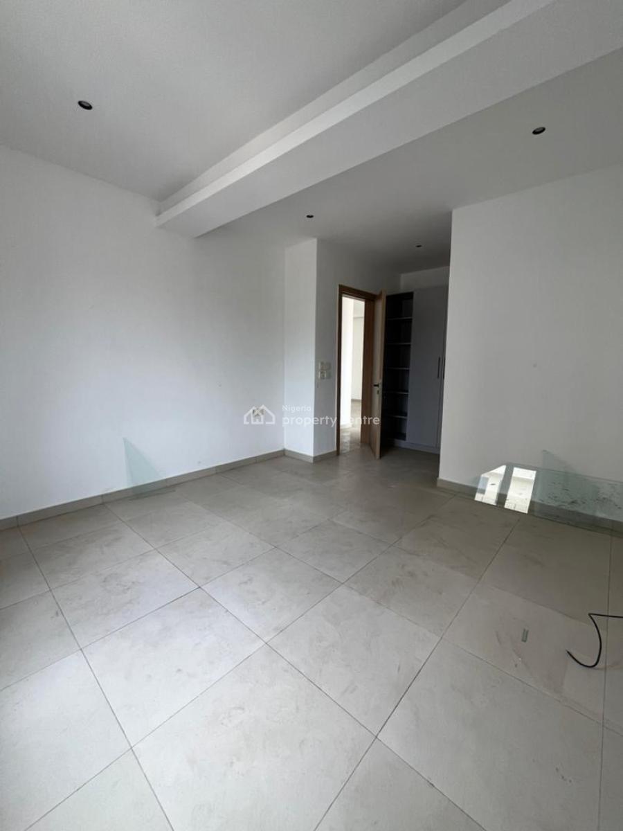 2 Bedroom Apartments, Lekki Phase 1, Lekki, Lagos, Flat / Apartment for Sale