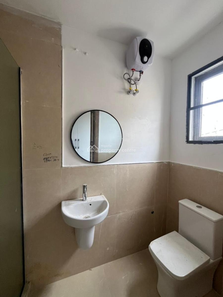 2 Bedroom Apartments, Lekki Phase 1, Lekki, Lagos, Flat / Apartment for Sale