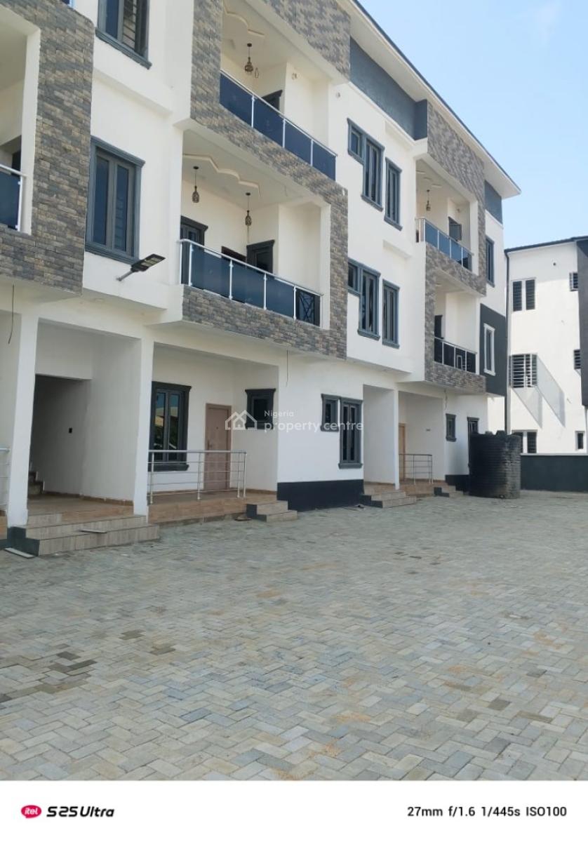2 Bedroom Flat, Alaguton, Ilaje, Ajah, Lagos, Flat / Apartment for Sale