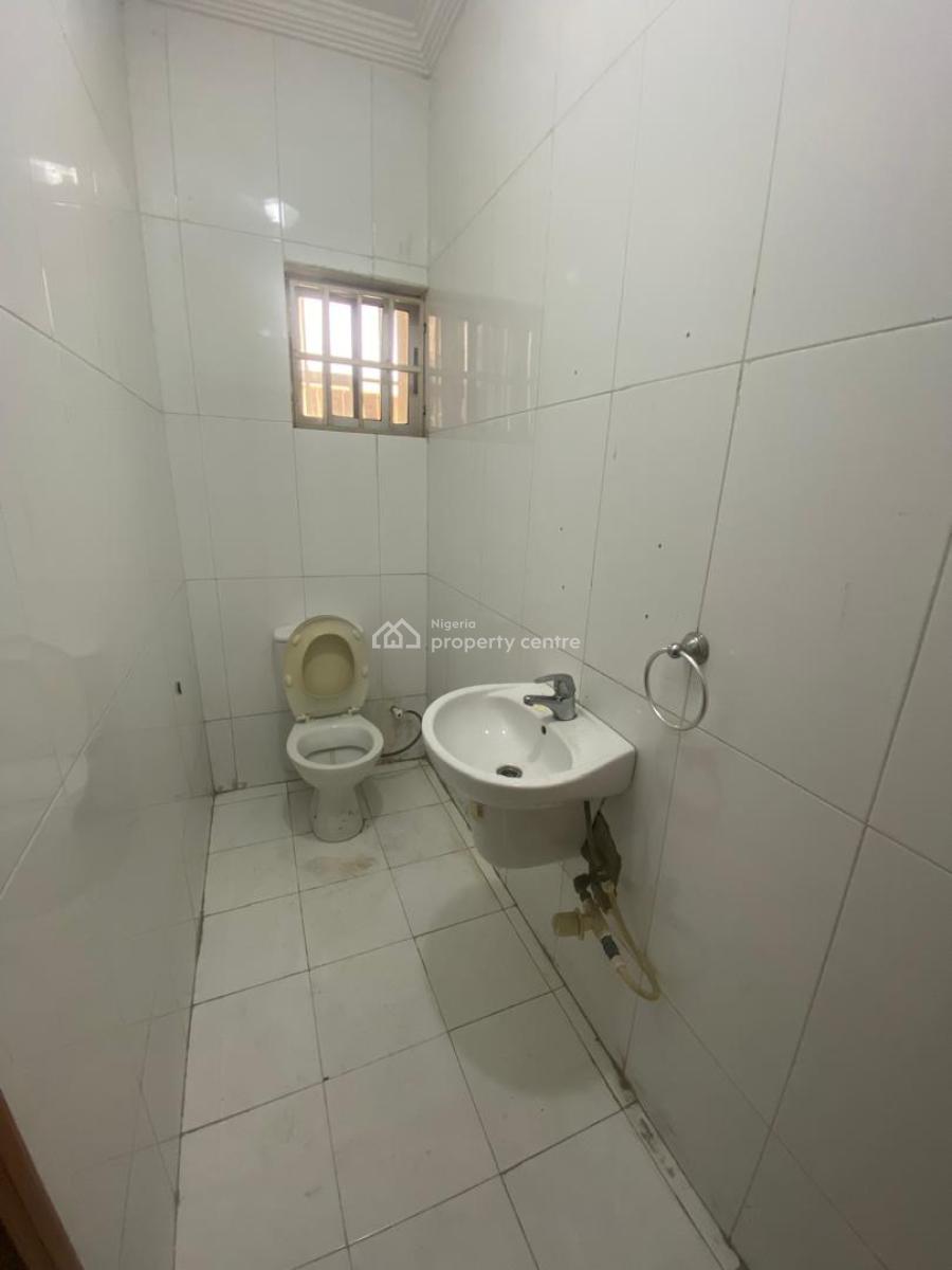 3 Bedroom Flat with a Bq, Lekki Phase 1, Lekki, Lagos, Flat / Apartment for Rent