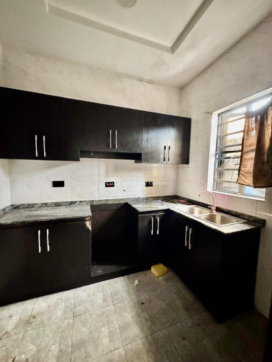 Spacious and Beautiful 2 Bedroom Apartment, Via Thera Annex, Ogombo, Ajah, Lagos, Flat / Apartment for Rent