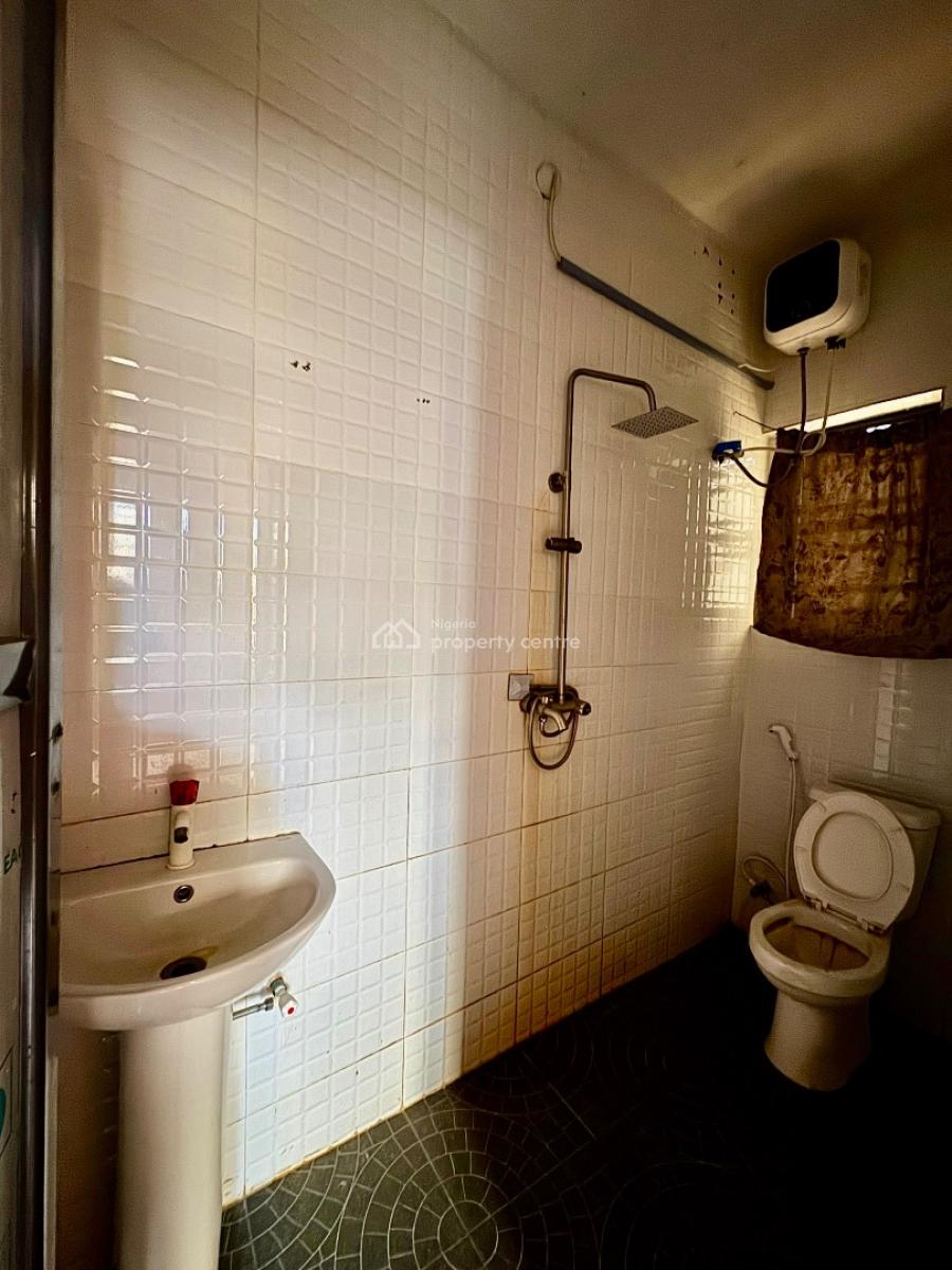 Spacious and Beautiful 2 Bedroom Apartment, Via Thera Annex, Ogombo, Ajah, Lagos, Flat / Apartment for Rent