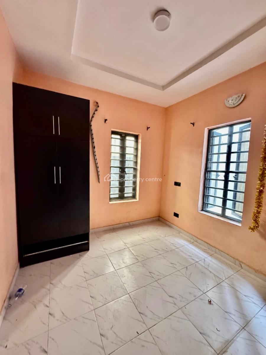 Spacious and Beautiful 2 Bedroom Apartment, Via Thera Annex, Ogombo, Ajah, Lagos, Flat / Apartment for Rent
