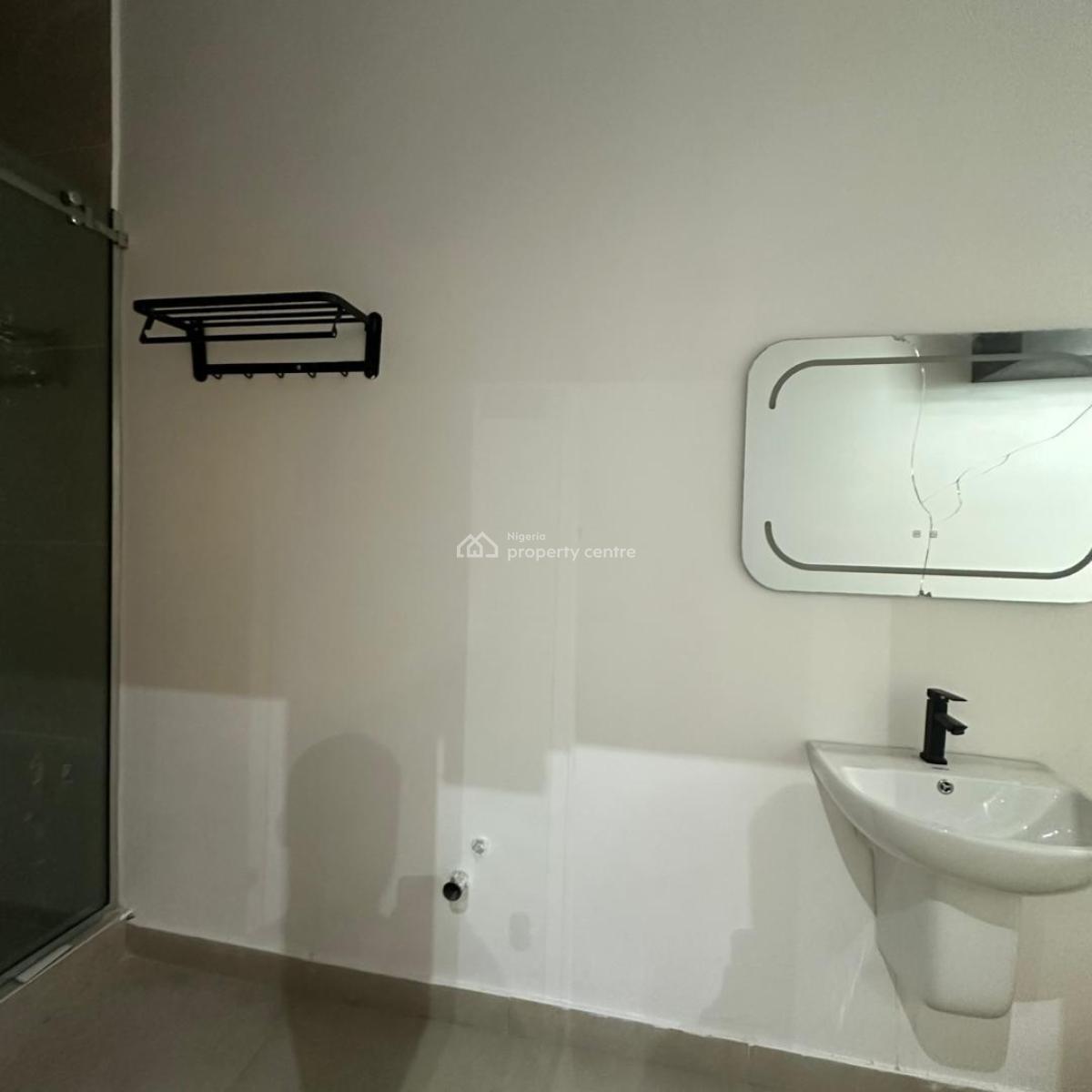 Spacious 3 Bedroom Apartment, Ikate Elegushi, Lekki, Lagos, Flat / Apartment for Sale