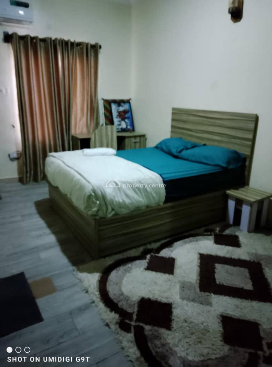 2 Bedroom Luxury Fully Furnished Apartment, Meadow Hall Way, Ikate Elegushi, Lekki, Lagos, Flat / Apartment for Rent
