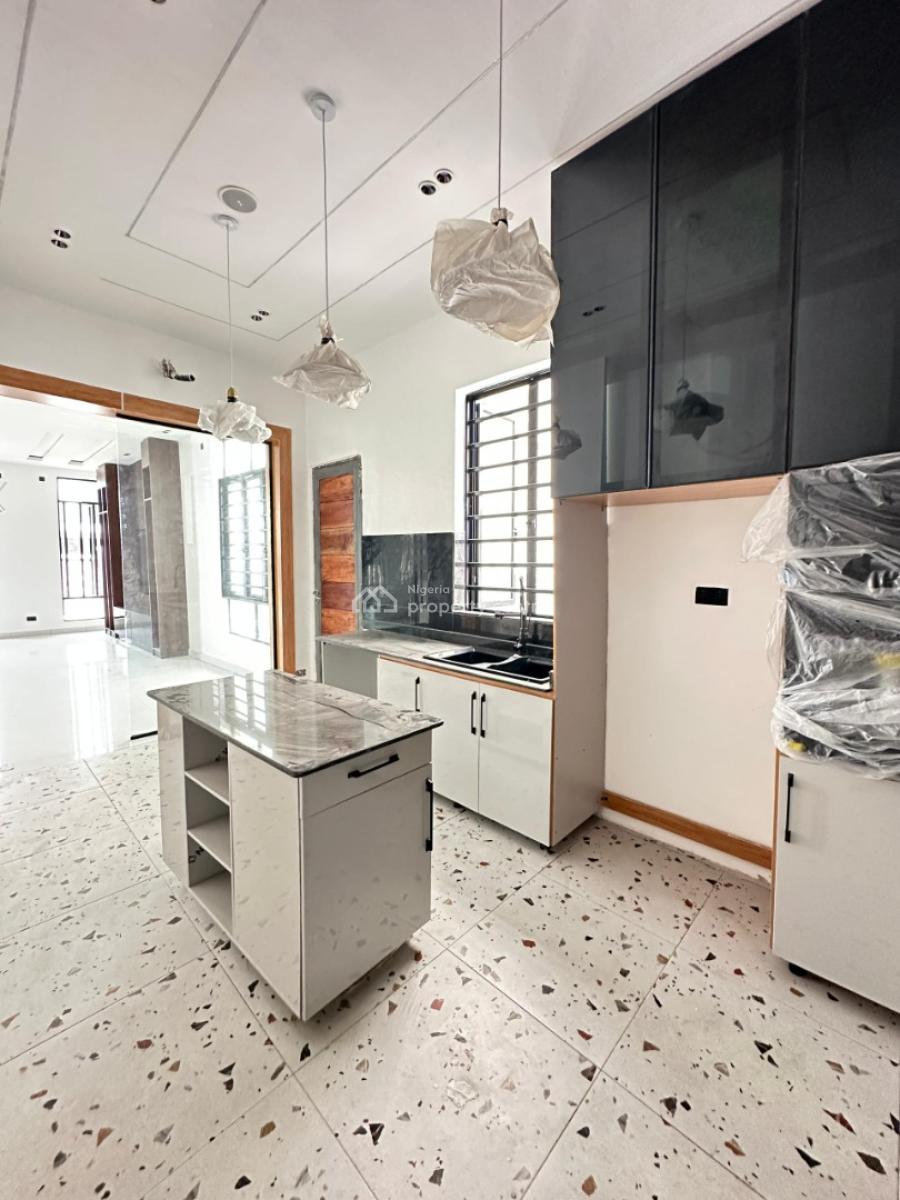 Spacious Luxury 5 Bedroom Fully Detached Duplex, Lekki, Lagos, Detached Duplex for Sale