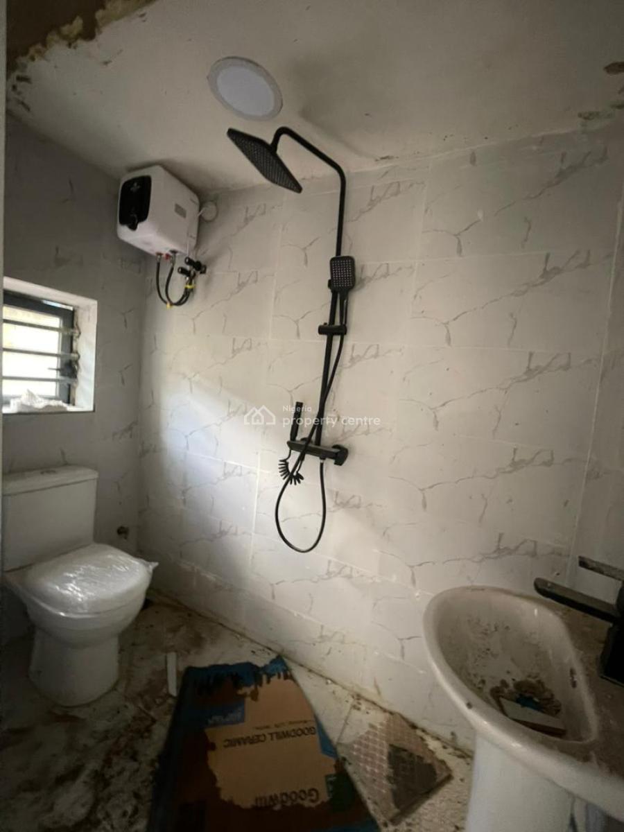 Tastefully Finished  3 Bedroom Flat, Off Rosanwo Street Via Adekunle Kuye Aguda, Surulere, Lagos, House for Rent