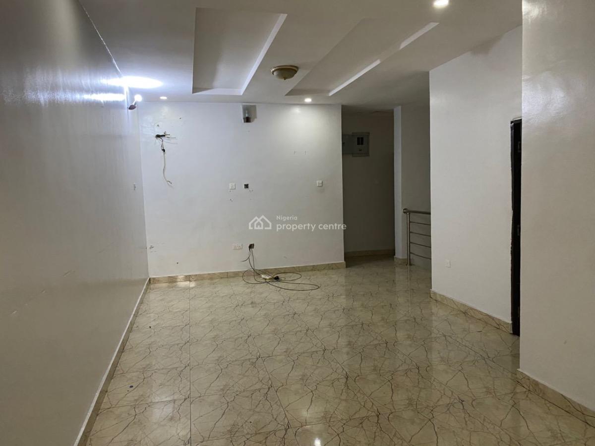 Luxury 4 Bedroom Semi Detached Duplex with Bq, Gra Phase 1, Magodo, Lagos, Semi-detached Duplex for Rent
