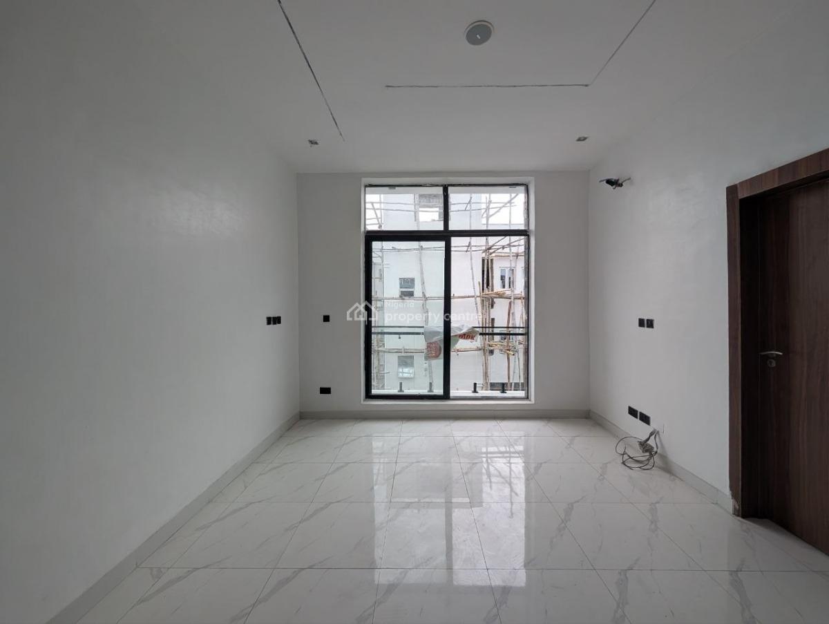 4 Bedroom Terrace Duplex with Bq & C of O, Ikota Gra Estate, Ikota, Lekki, Lagos, Terraced Duplex for Sale