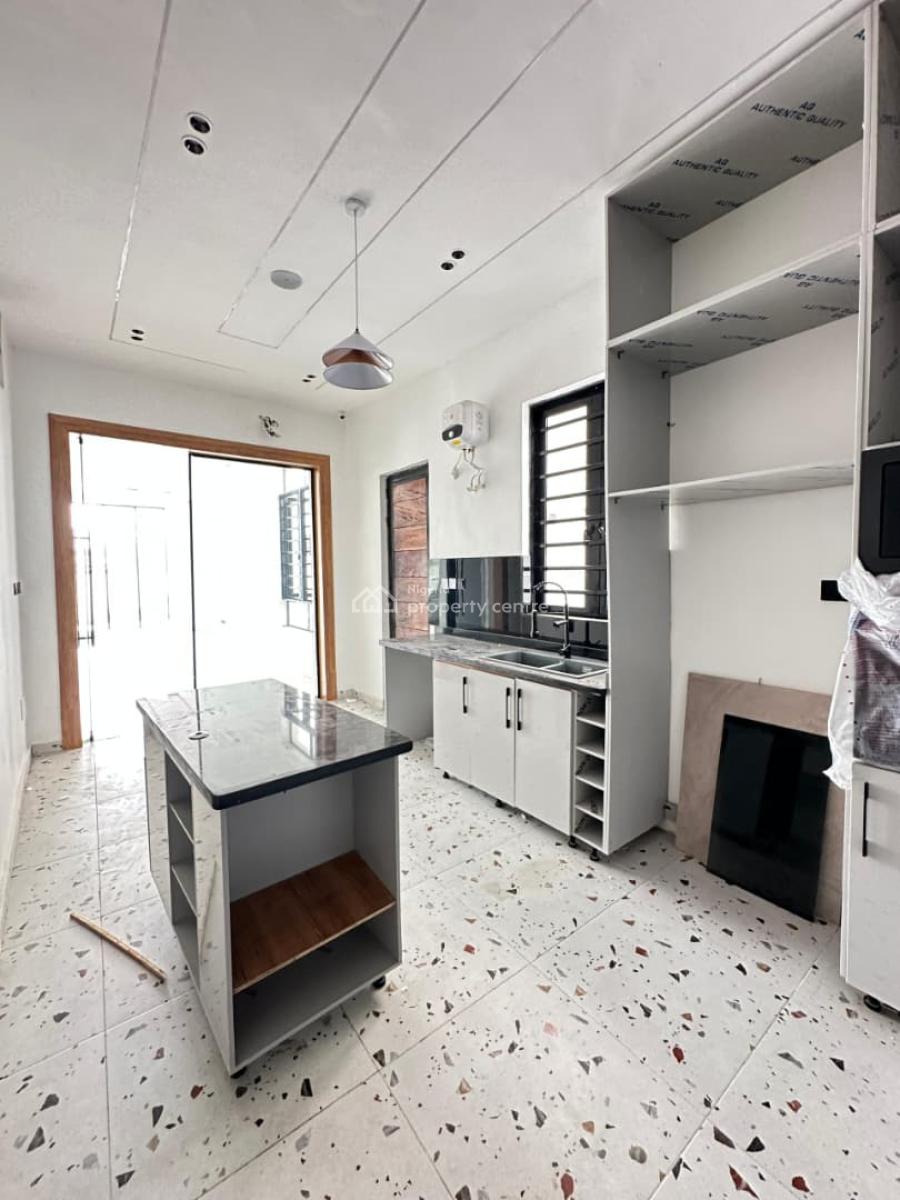 Spacious Luxury 5 Bedroom Fully Detached Duplex, Lekki, Lagos, Detached Duplex for Sale