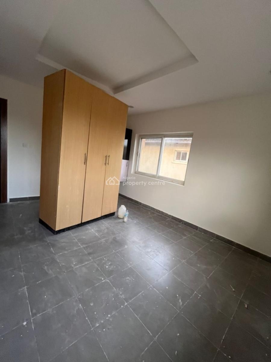 Luxury 3 Bedroom Apartment, Gra Phase 1, Magodo, Lagos, Flat / Apartment for Rent