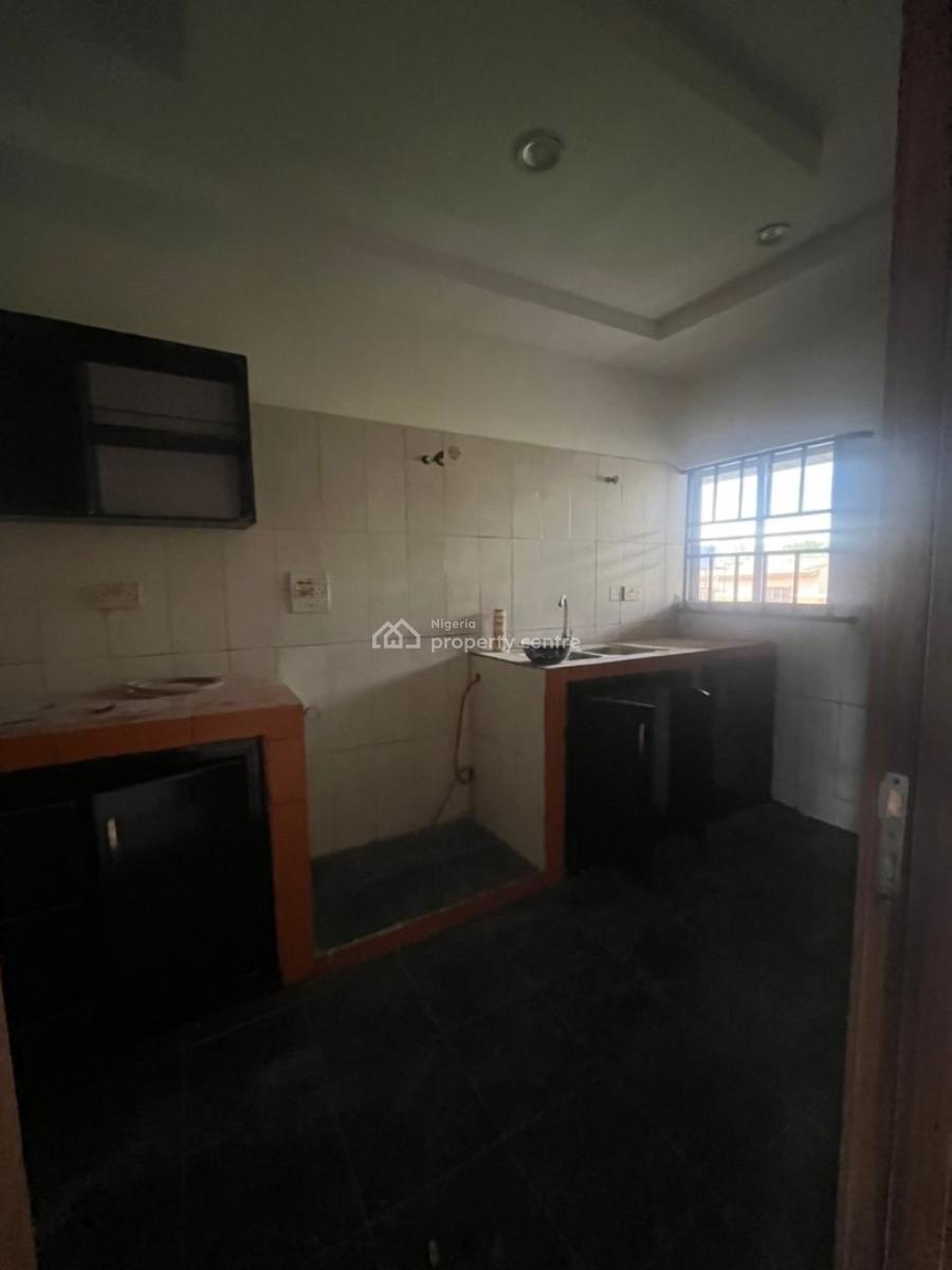 Luxury 3 Bedroom Apartment, Gra Phase 1, Magodo, Lagos, Flat / Apartment for Rent