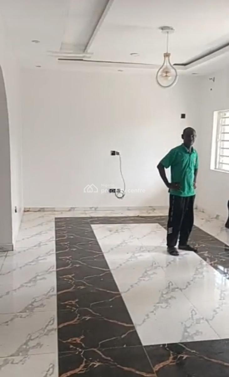 Newly Built 3 Bedroom Downstairs Apartment { Video}, United Estate, Sangotedo, Ajah, Lagos, Flat / Apartment for Rent