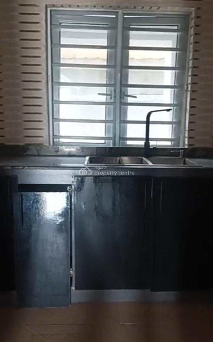 Newly Built 3 Bedroom Downstairs Apartment { Video}, United Estate, Sangotedo, Ajah, Lagos, Flat / Apartment for Rent