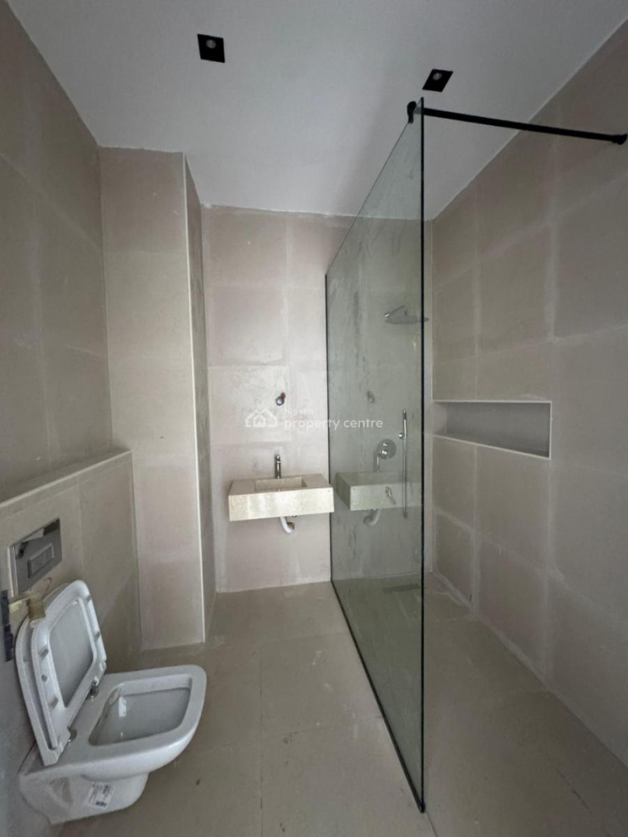 2 Bedroom Apartment, Lekki Phase 1, Lekki, Lagos, Flat / Apartment for Sale
