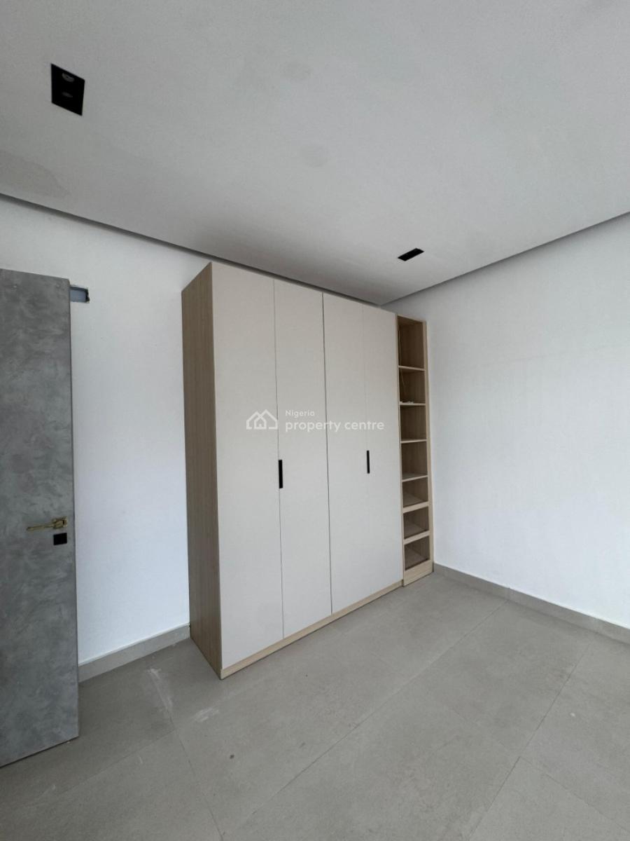 2 Bedroom Apartment, Lekki Phase 1, Lekki, Lagos, Flat / Apartment for Sale