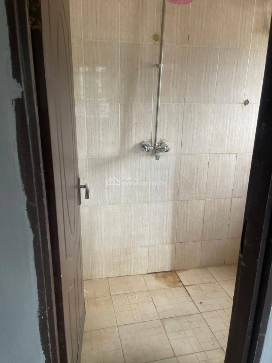 Spacious 2 Bedroom Flat in an Estate, Dawaki, Gwarinpa, Abuja, Flat / Apartment for Rent