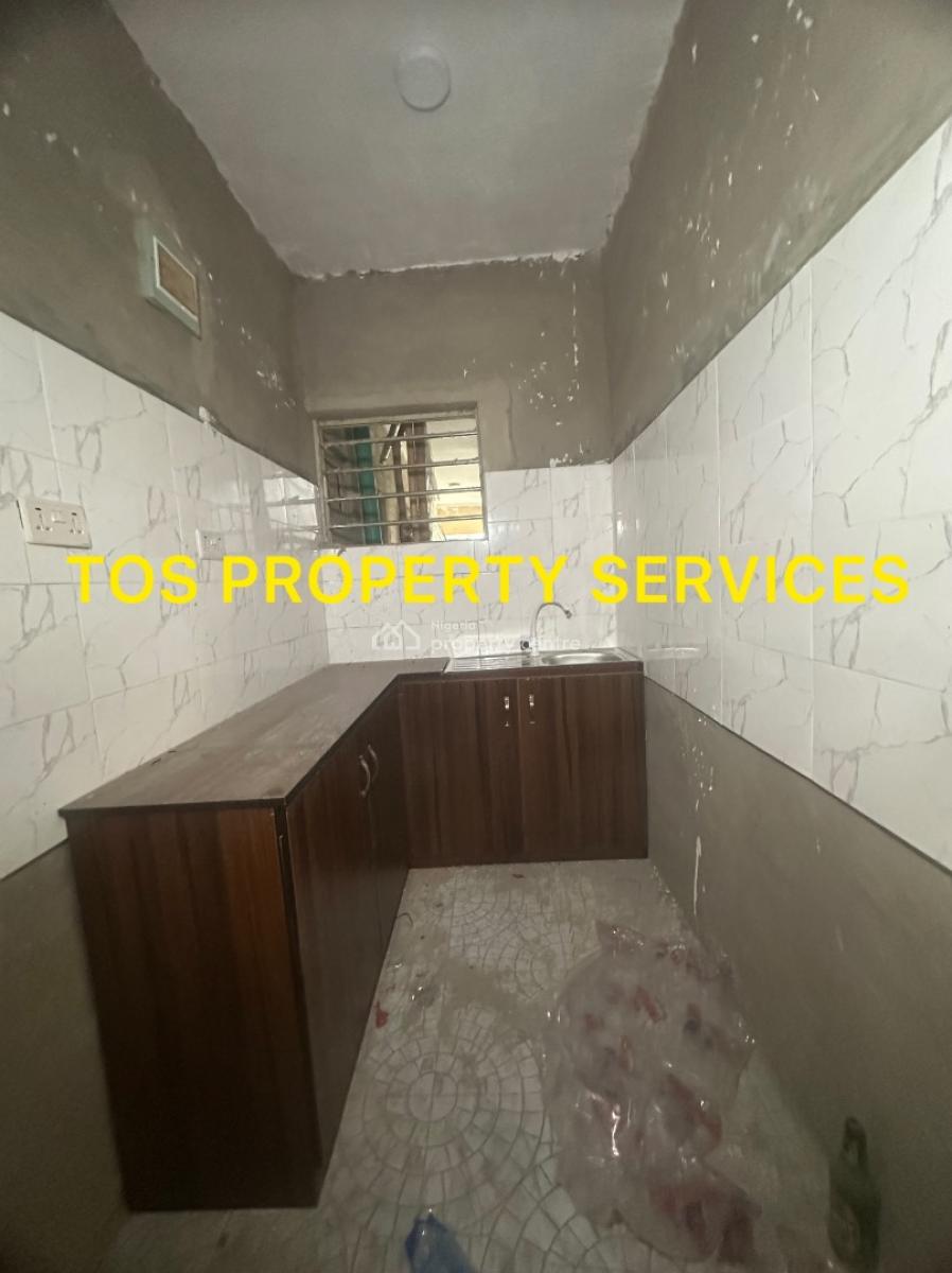 Quite Spacious Miniflat + Balcony, 2 Toilets, Yaba, Lagos, Mini Flat (room and Parlour) for Rent