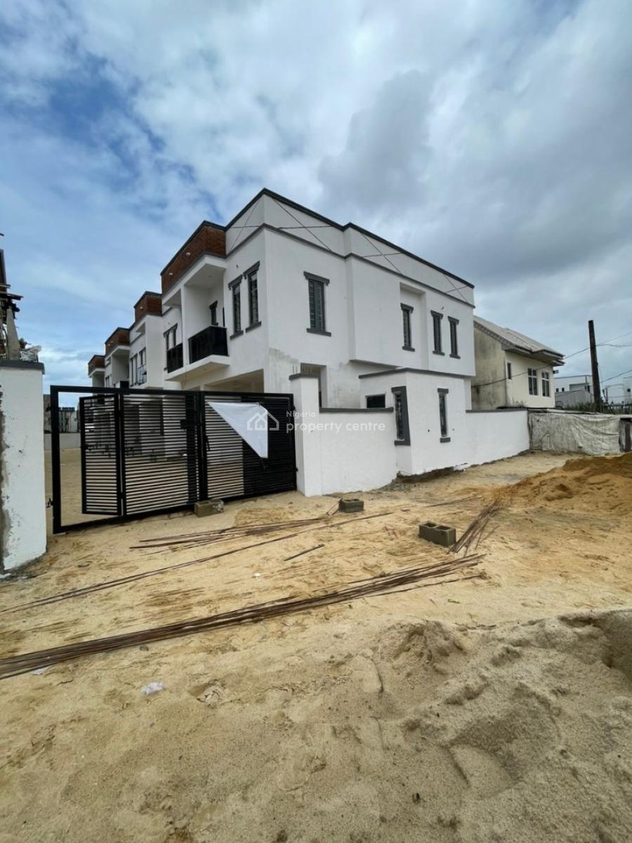 Beautifully Built 3 Bedroom Terrace Duplex in a Communal Living Space, Mobile Road, Ajah, Lagos, Terraced Duplex for Sale