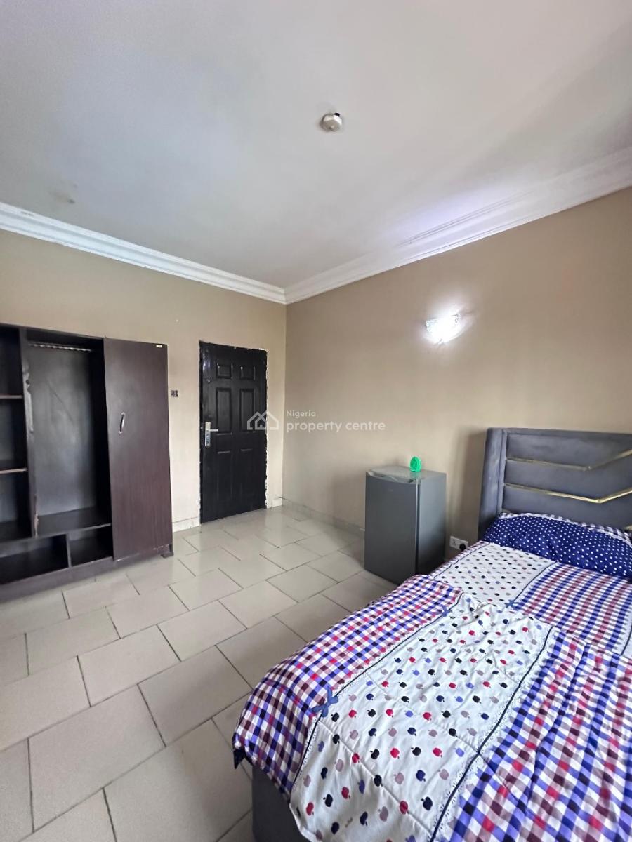2 Bedroom Maisonette, General Paint, Ajah, Lagos, Hotel / Guest House Short Let
