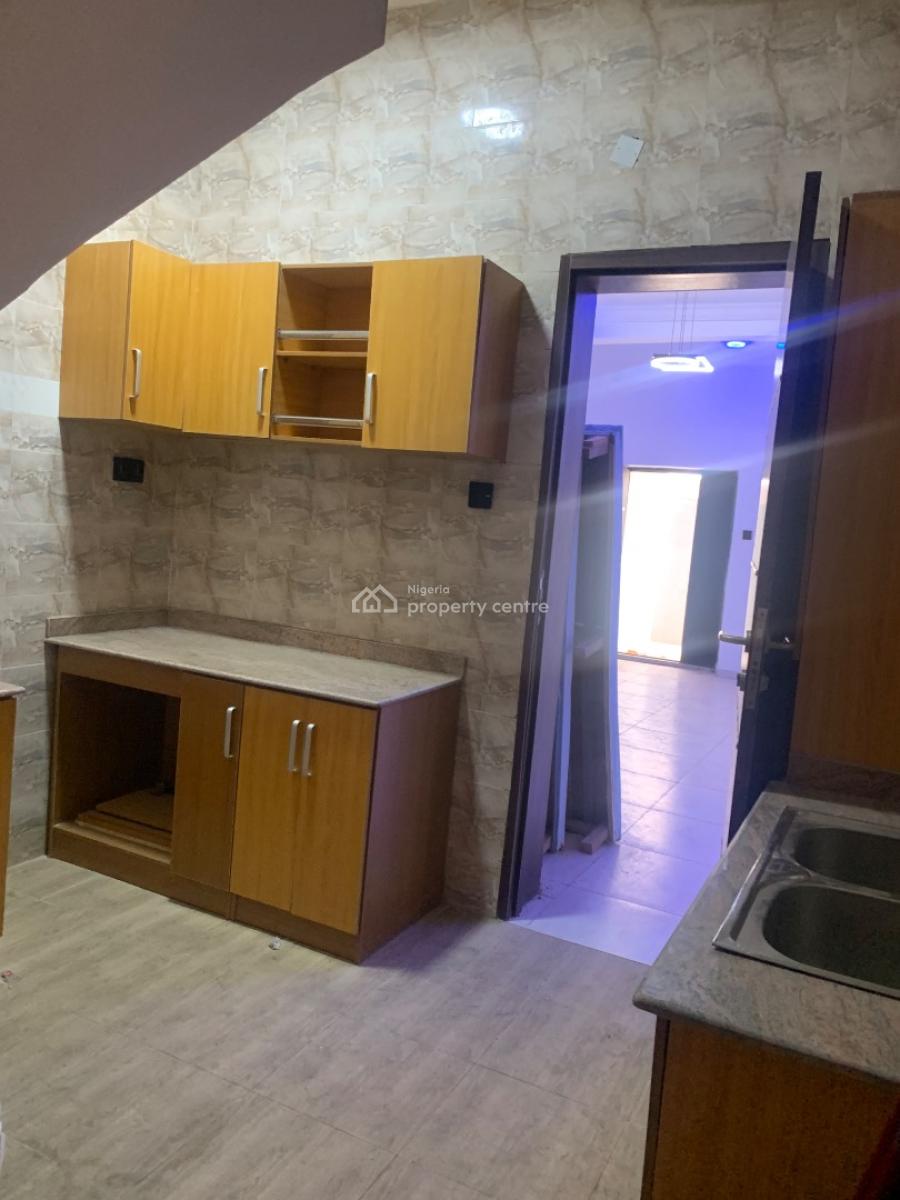 Newly Built 2 Bedroom Flat, Gbagada, Lagos, Flat / Apartment for Rent