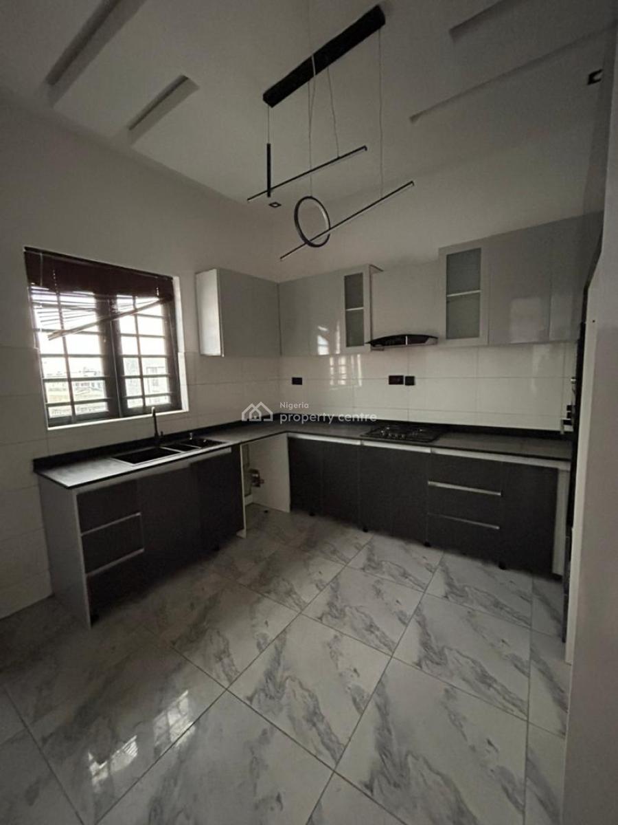 2 Bedroom Apartment, Ilasan, Lekki, Lagos, Flat / Apartment for Rent