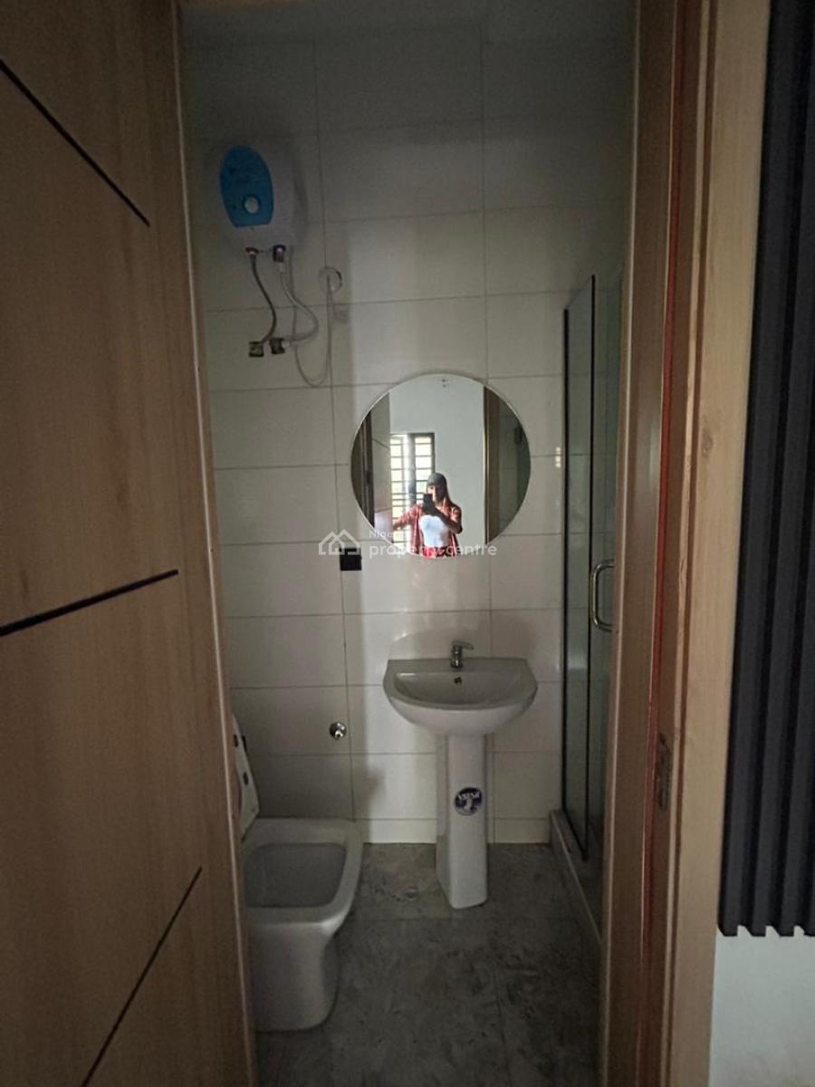 2 Bedroom Apartment, Ilasan, Lekki, Lagos, Flat / Apartment for Rent