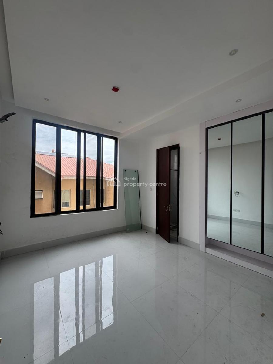 3 Bedroom Apartment, Lekki Phase 1, Lekki, Lagos, Flat / Apartment for Rent
