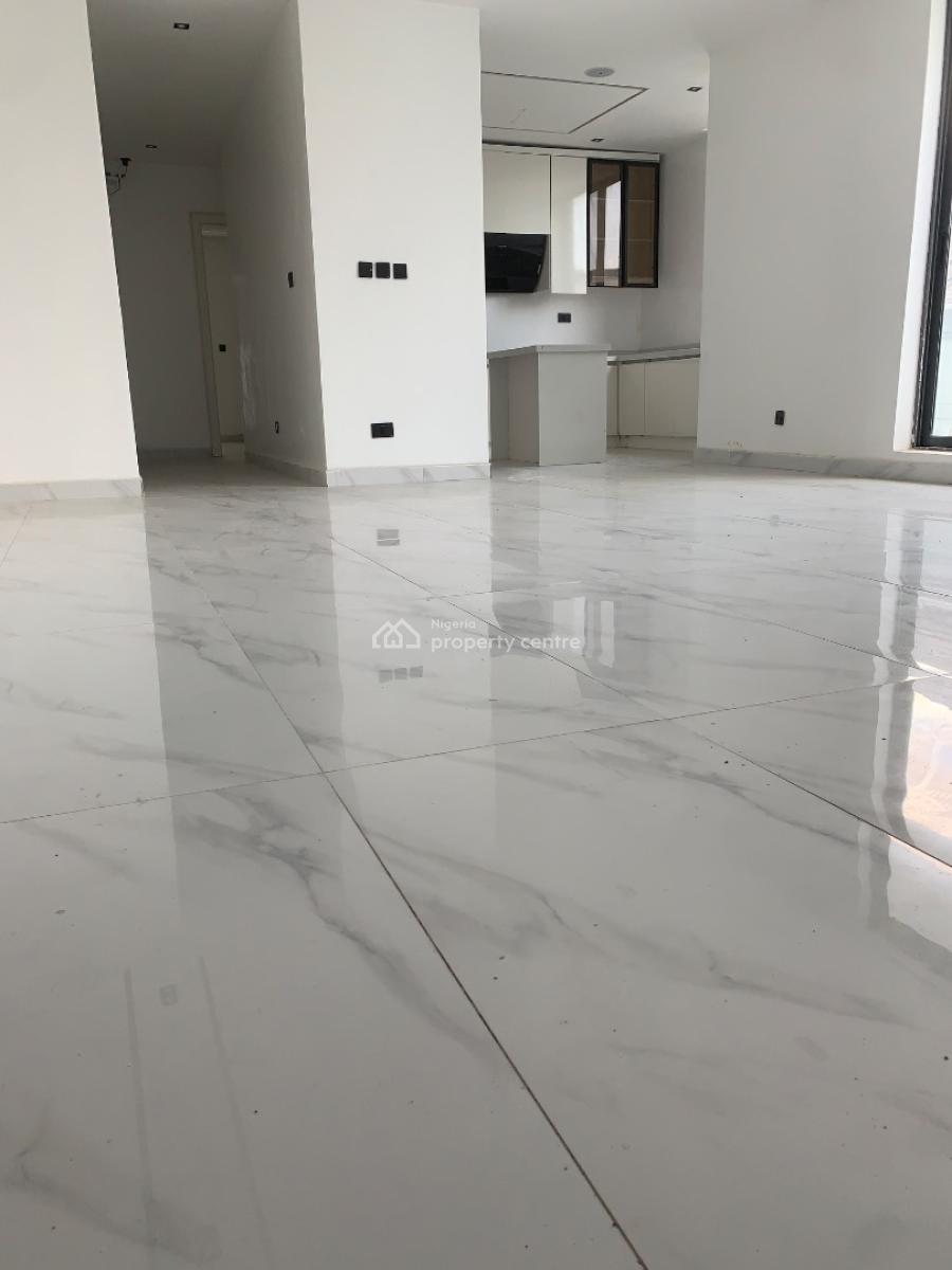 Two Bedroom Apartment, Off Freedom Way, Lekki Phase 1, Lekki, Lagos, Flat / Apartment for Sale