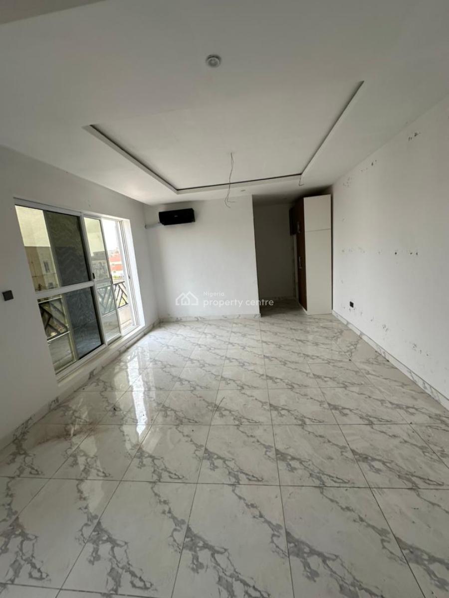 Two Bedroom Flat with Aircon, Elevator and Swimming Pool, Ilasan, Lekki, Lagos, Flat / Apartment for Rent