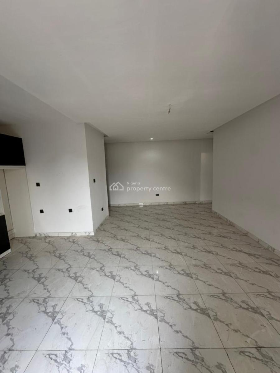 Two Bedroom Flat with Aircon, Elevator and Swimming Pool, Ilasan, Lekki, Lagos, Flat / Apartment for Rent