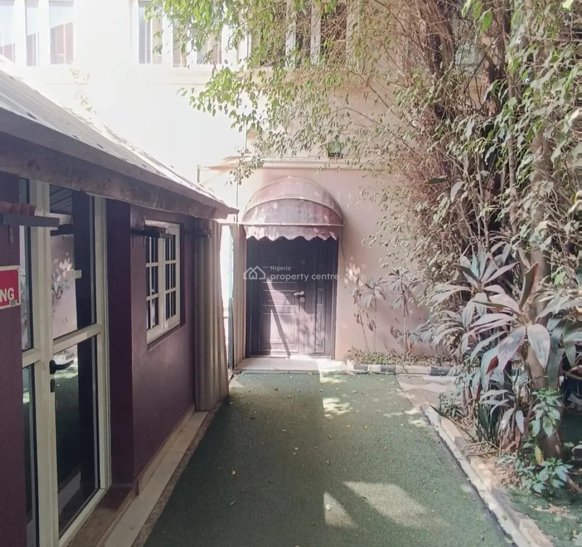 Fully Furnished Serviced Luxury Functional Hotel, Mabushi, Abuja, Flat / Apartment for Sale