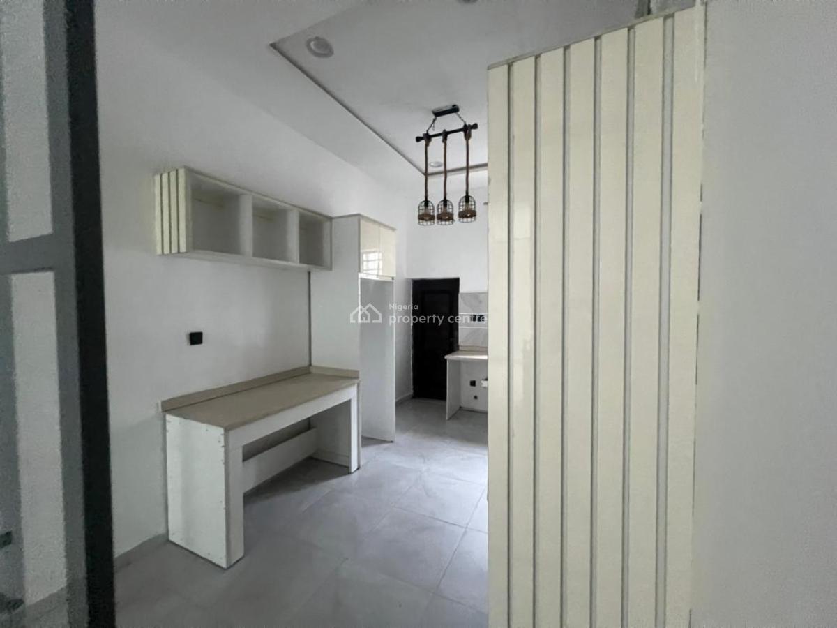 4 Bedroom Semi Detached Duplex with Bq, Palm City Estate, Lekki, Lagos, Semi-detached Duplex for Rent