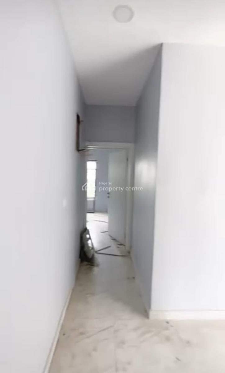Newly Built & Serviced 2 Bedroom Upstairs Apartment { Video}, Abraham Adesanya Estate, Ajah, Lagos, Flat / Apartment for Rent