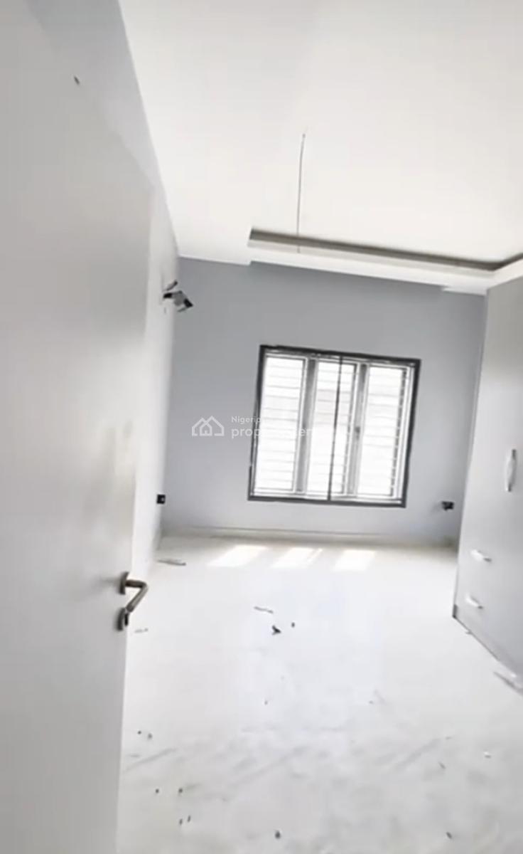Newly Built & Serviced 2 Bedroom Upstairs Apartment { Video}, Abraham Adesanya Estate, Ajah, Lagos, Flat / Apartment for Rent