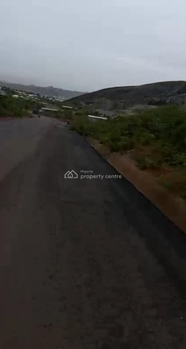 Distress Sell 1 Hectare Estate Land, Fully Tarred Road All Through, Mpape, Abuja, Residential Land for Sale