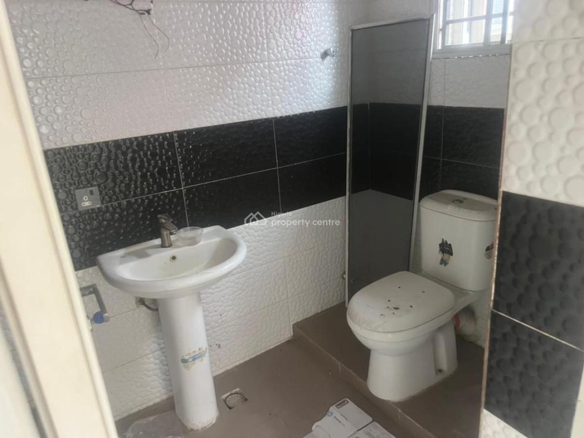 Self Compound 4 Bedroom Semi-detached Duplex, Ikota, Lekki, Lagos, Semi-detached Duplex for Rent