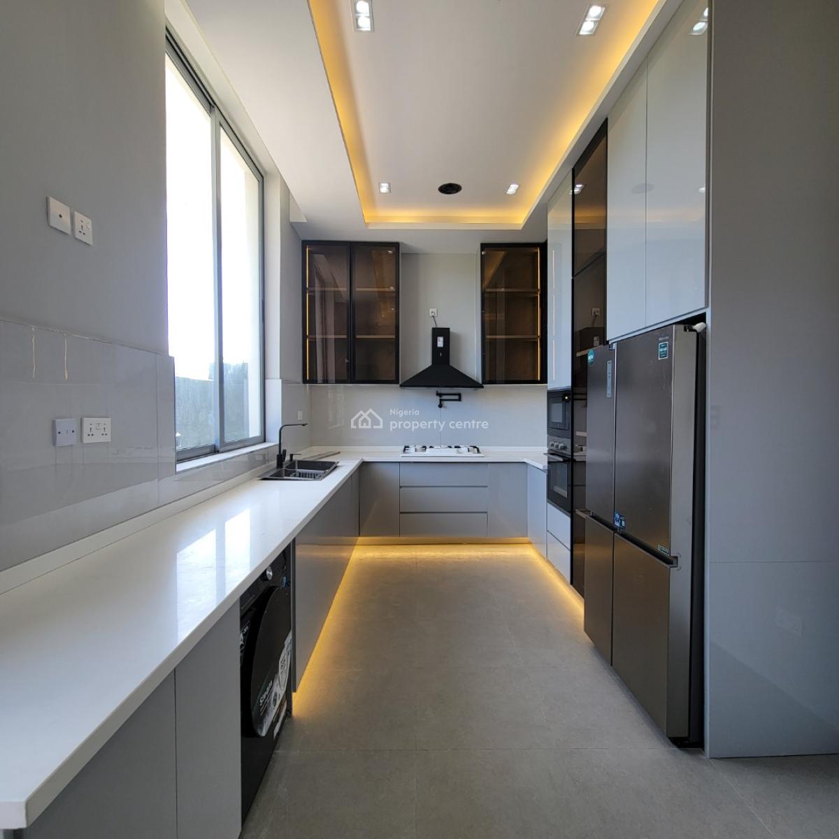 Beautiful 5 Bedroom Duplex with a Bq, Ikoyi, Lagos, Detached Duplex for Sale