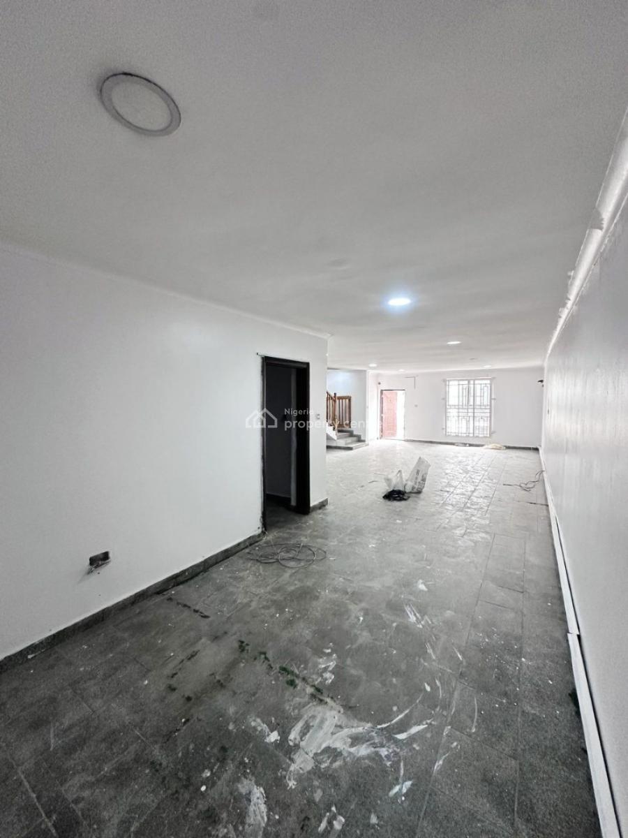 a Well Capacious 4 Bedroom Private Terrace, Lekki Phase 1, Lekki, Lagos, Terraced Duplex for Sale