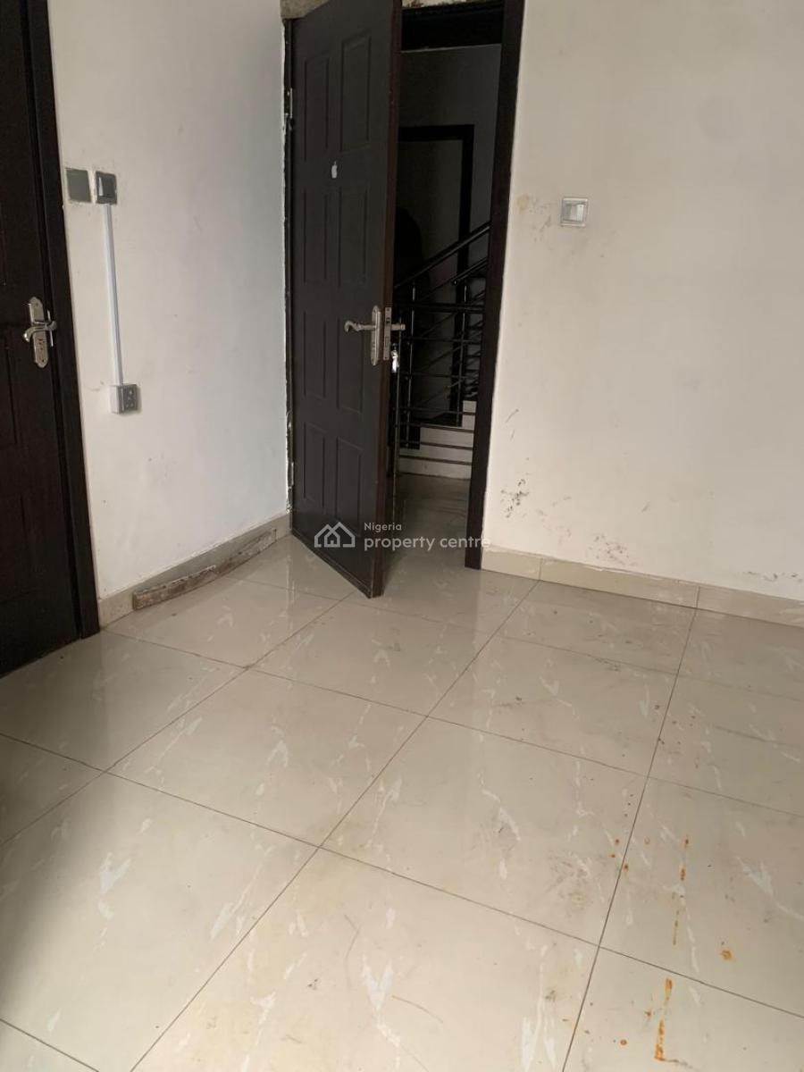 a Studio Apartment with a Personal Kitchenette, Orchid, Lekki, Lagos, Self Contain (single Rooms) for Rent