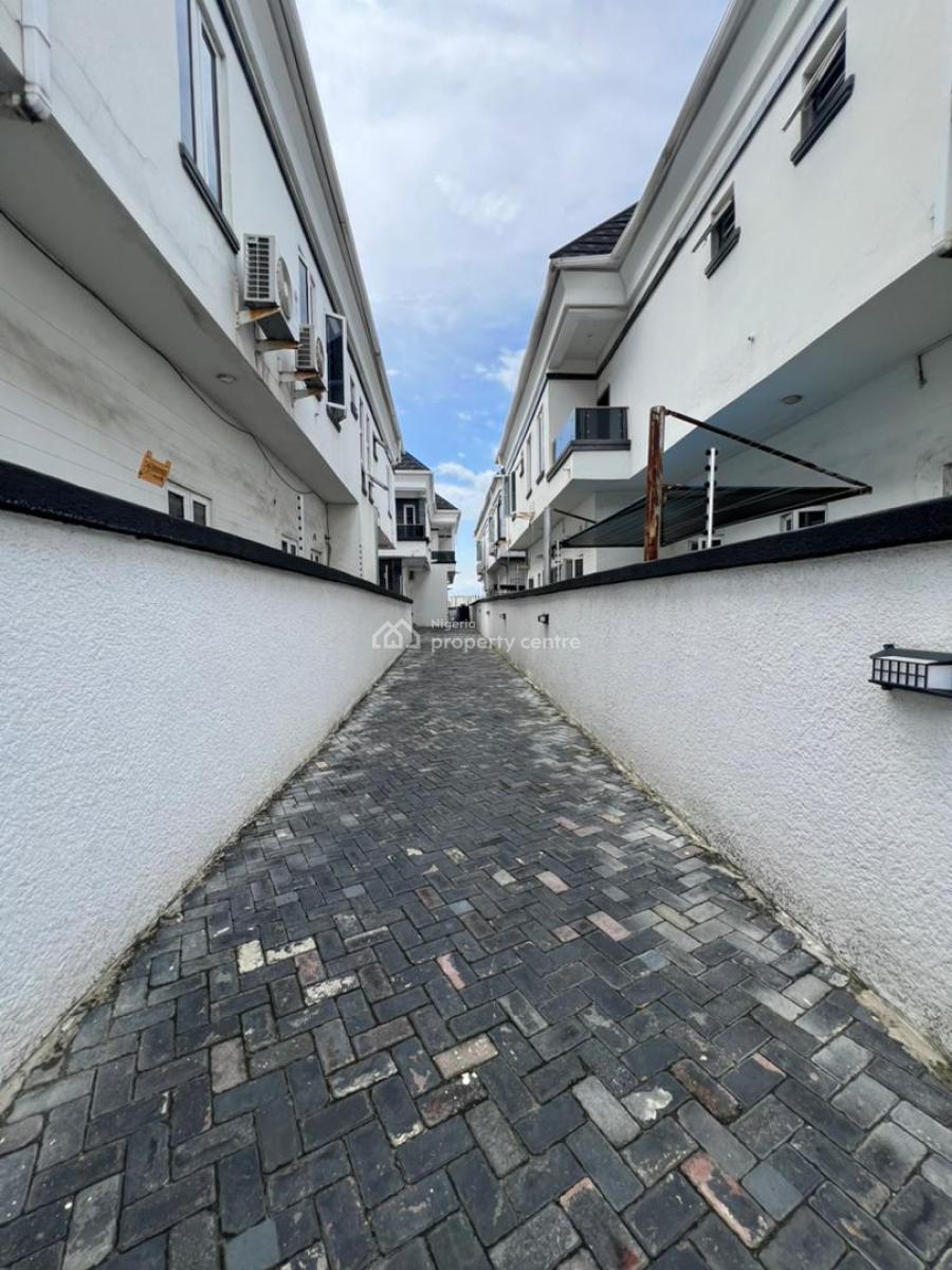 Spacious New 5 Bedrom Fully Detached Duplex with Bq, Lekki, Lagos, Detached Duplex for Sale